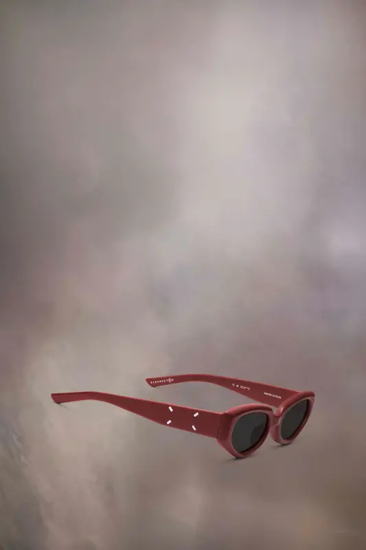Maison Margiela Minimalist Red Sunglasses x Gentle Monster​ Red online