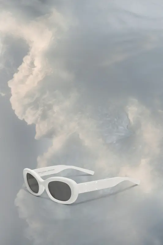 Maison Margiela Sunglasses MM X Gentle Monster MM004 White online